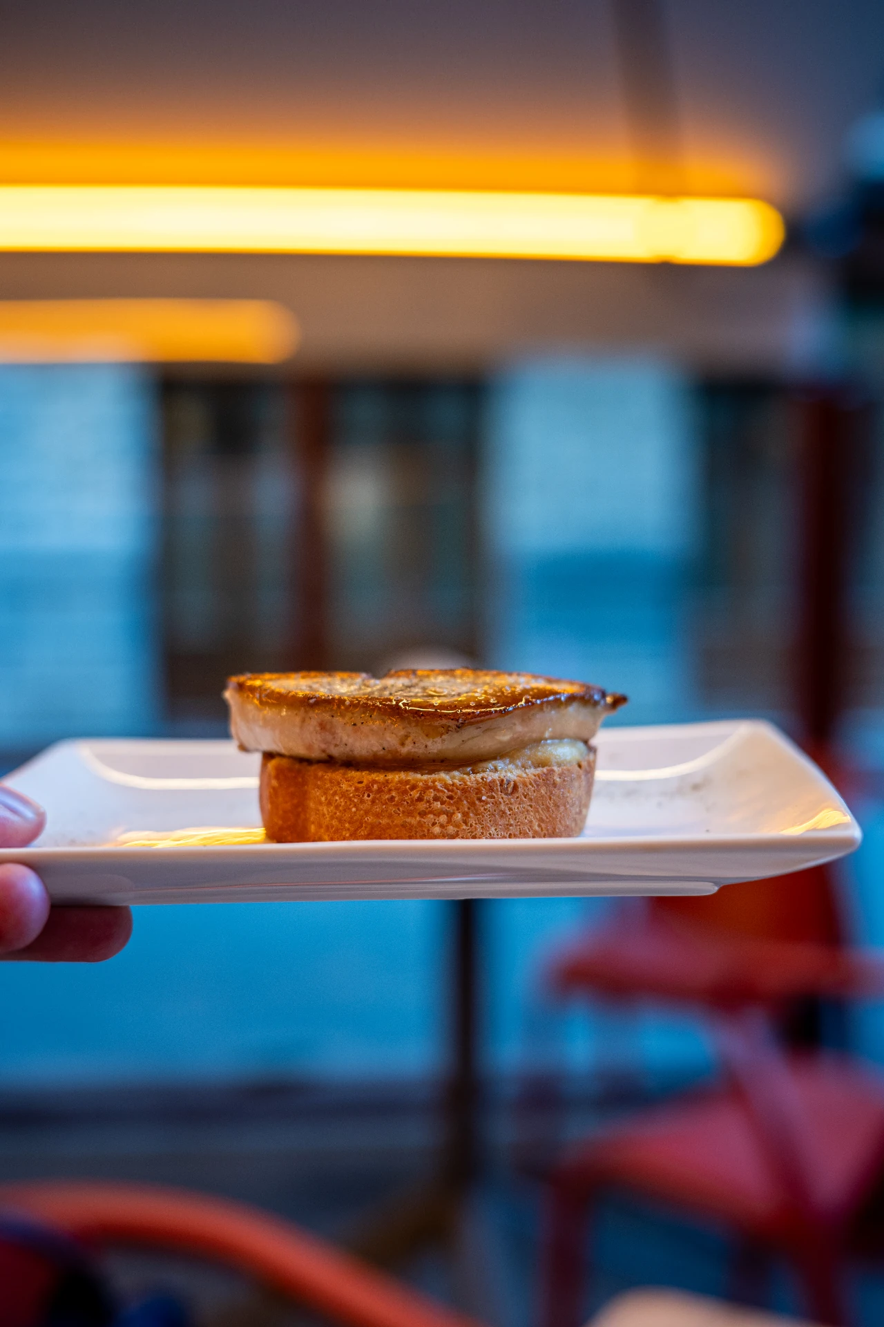 Pintxo de foie a la plancha — seared foie gras on toasted bread at El Globo, Bilbao